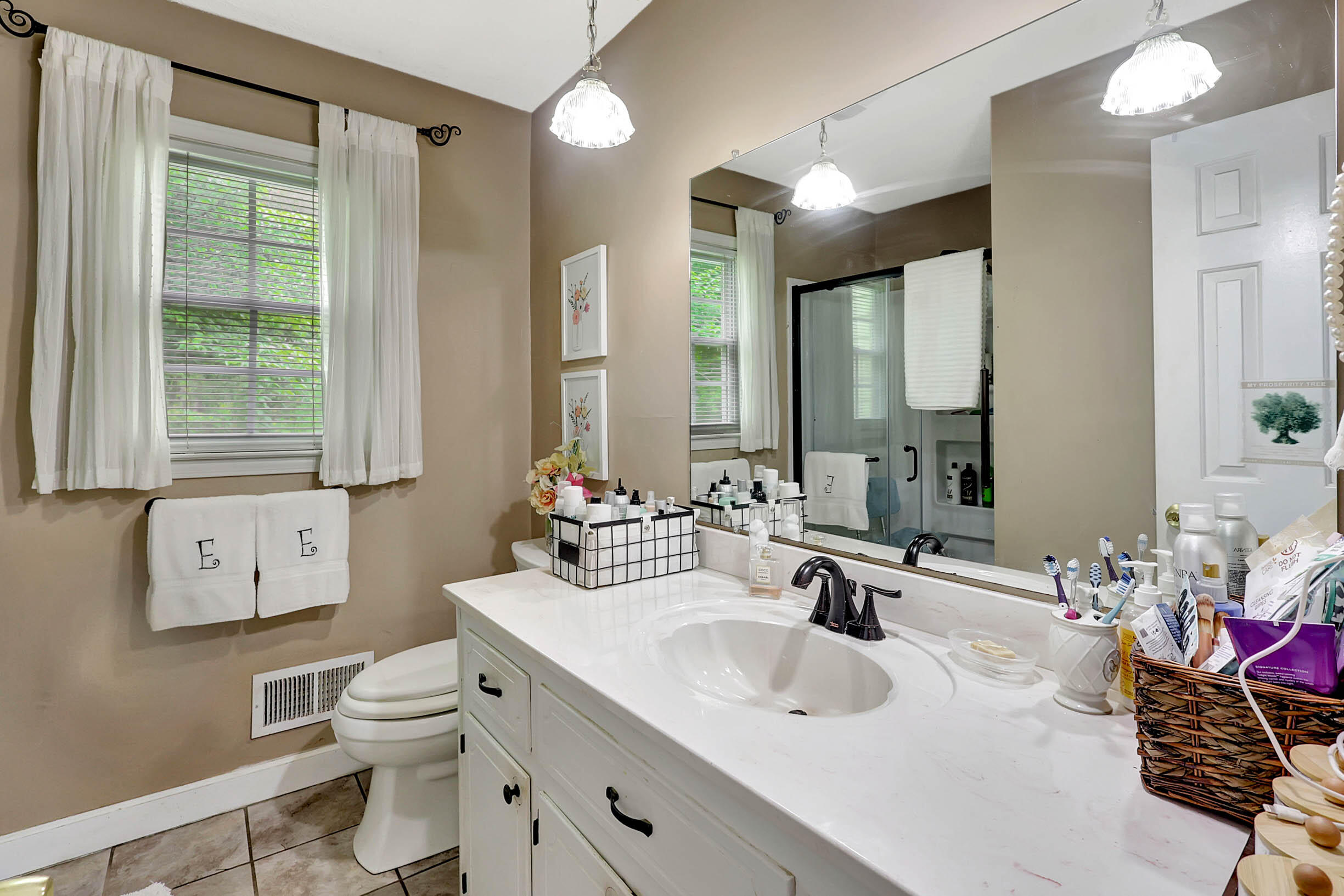 400 Three Oaks Drive, Calhoun, Georgia image 32