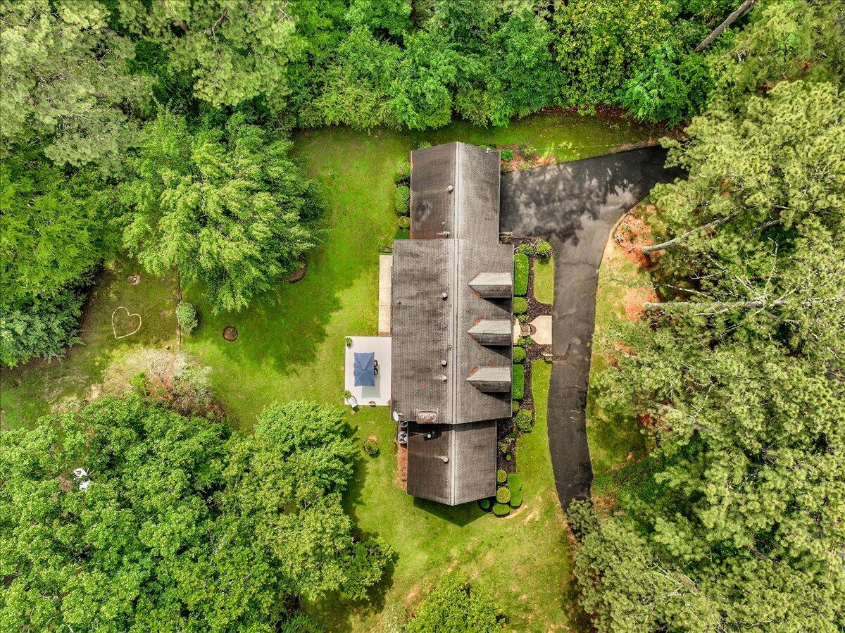 400 Three Oaks Drive, Calhoun, Georgia image 36