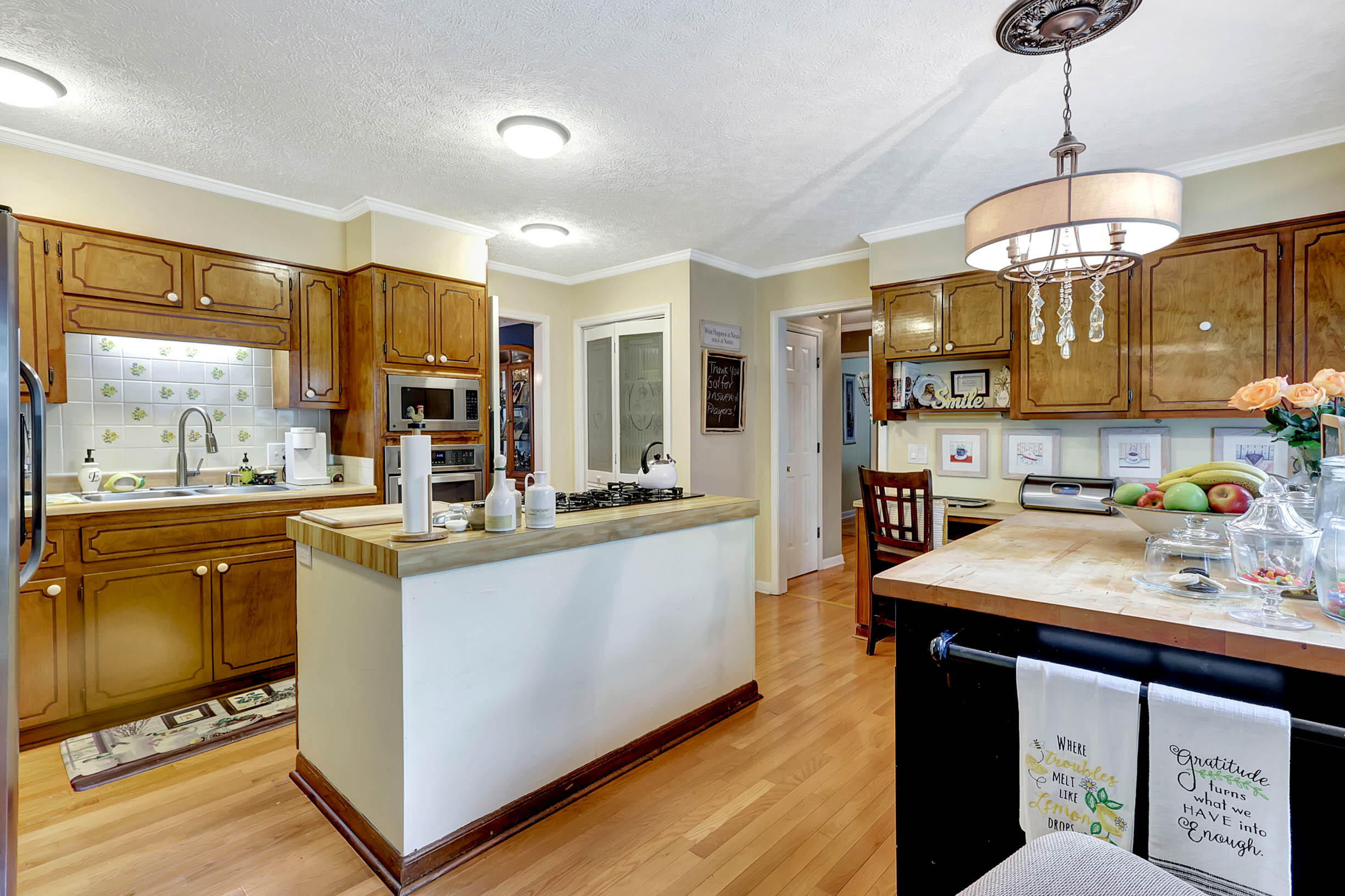400 Three Oaks Drive, Calhoun, Georgia image 16