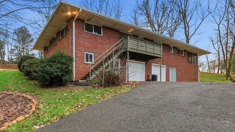 Photo of 101 Sunset Drive, Rossville, GA 30741 (MLS # 1525120) Photo of 101 Sunset Drive, Rossville, GA 30741 (MLS # 1525120)