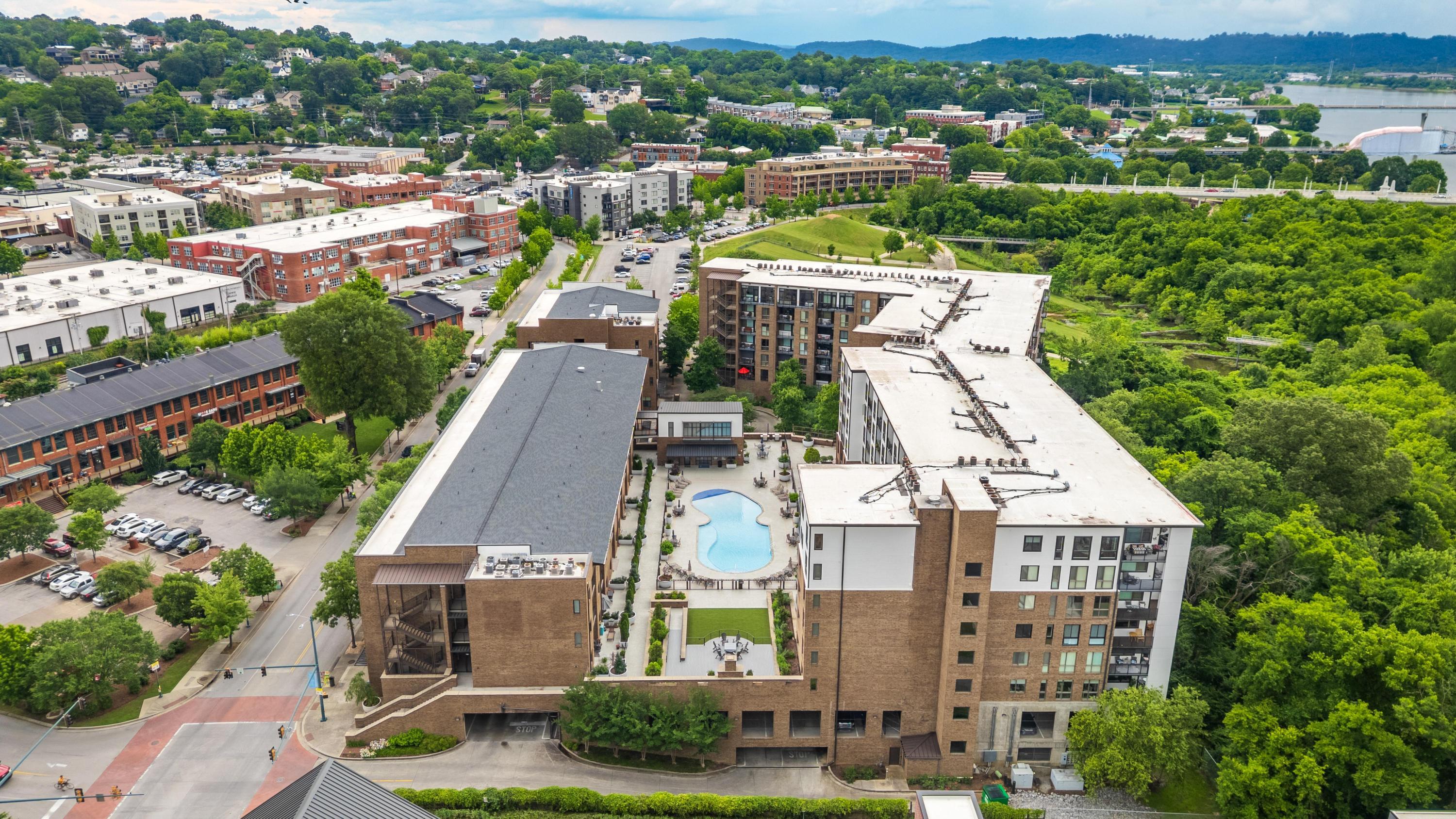200 Manufacturers Road #APT 339, Chattanooga, Tennessee image 46