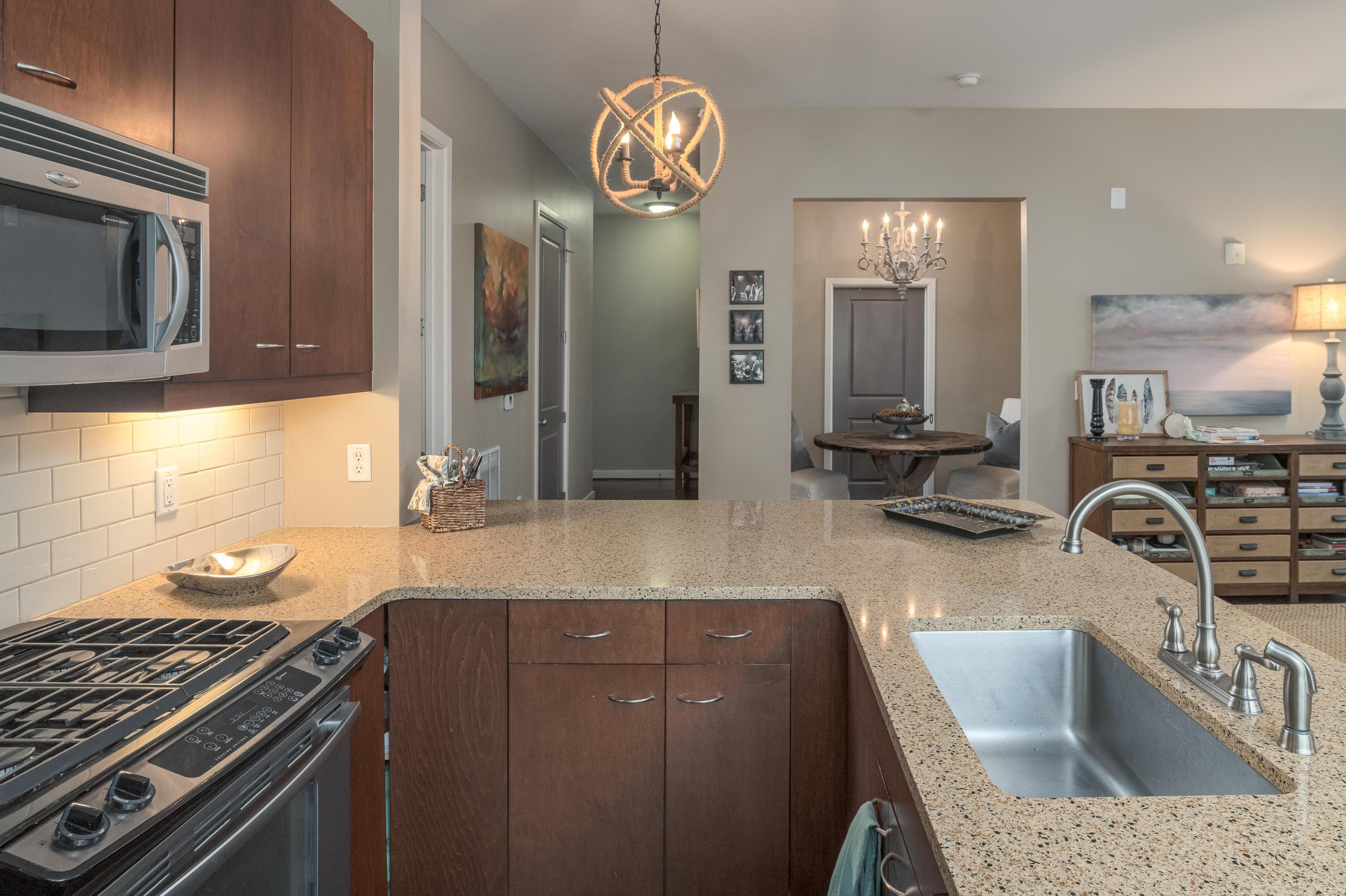 200 Manufacturers Road #APT 339, Chattanooga, Tennessee image 19