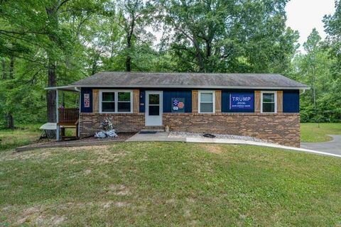 Photo of 101 Homestead Street NE, Cleveland, TN 37323 (MLS # 1525107)