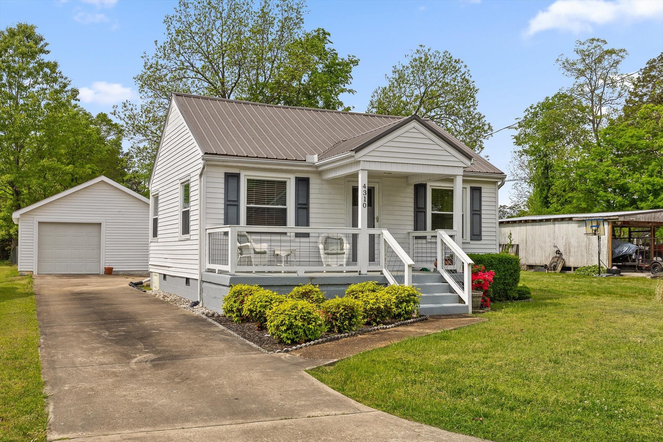 4310 Lazard Street, East Ridge, Tennessee image 1