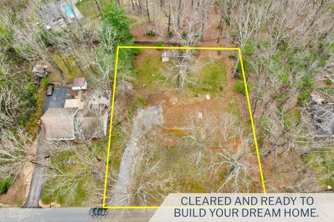 Photo of 912 Glamis Circle, Signal Mountain, TN 37377 (MLS # 1531178)