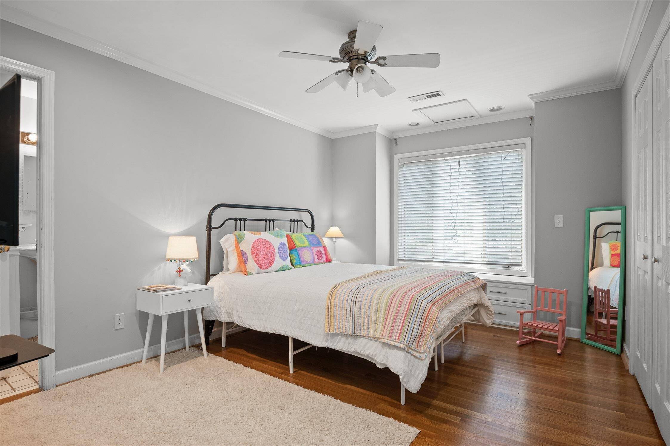 Signal Mountain, Tennessee 37377, United States, 6 Bedrooms Bedrooms, ,5 BathroomsBathrooms,Residential,Active,165755