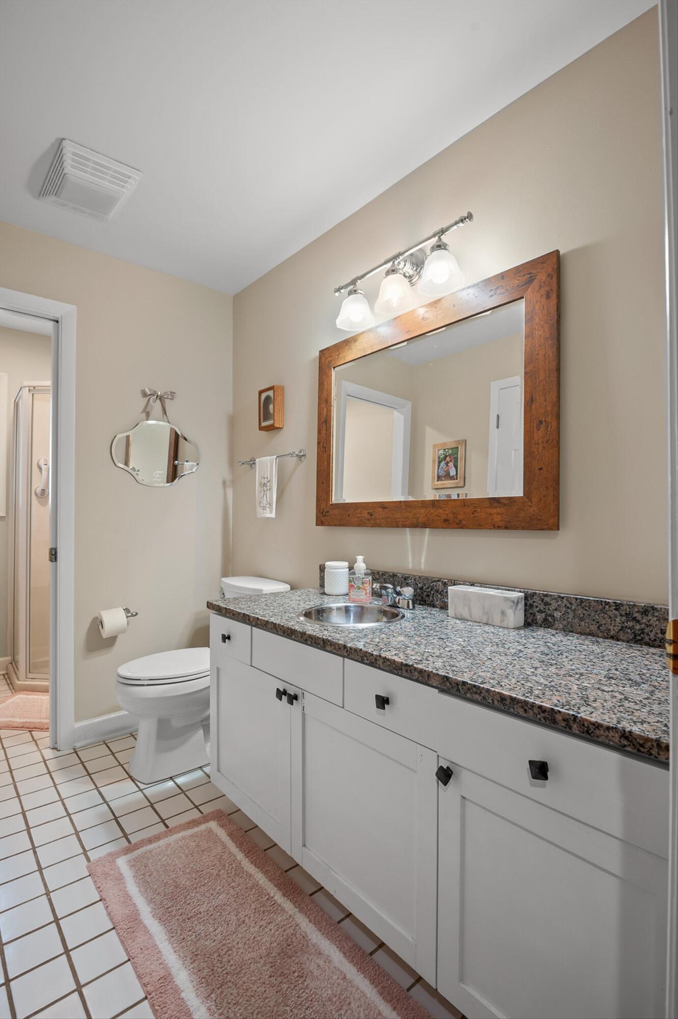 Signal Mountain, Tennessee 37377, United States, 6 Bedrooms Bedrooms, ,5 BathroomsBathrooms,Residential,Active,165755