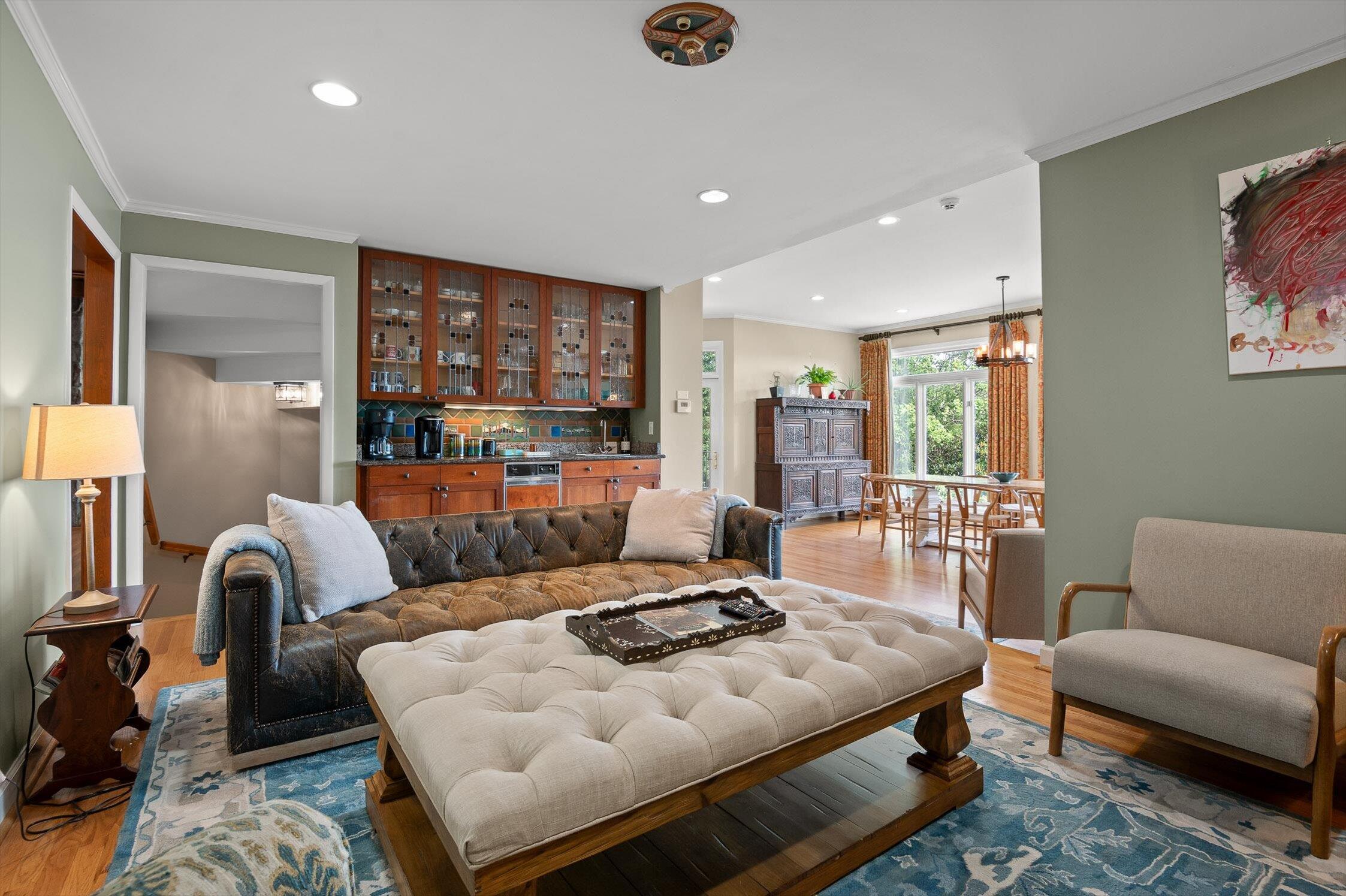 Signal Mountain, Tennessee 37377, United States, 6 Bedrooms Bedrooms, ,5 BathroomsBathrooms,Residential,Active,165755