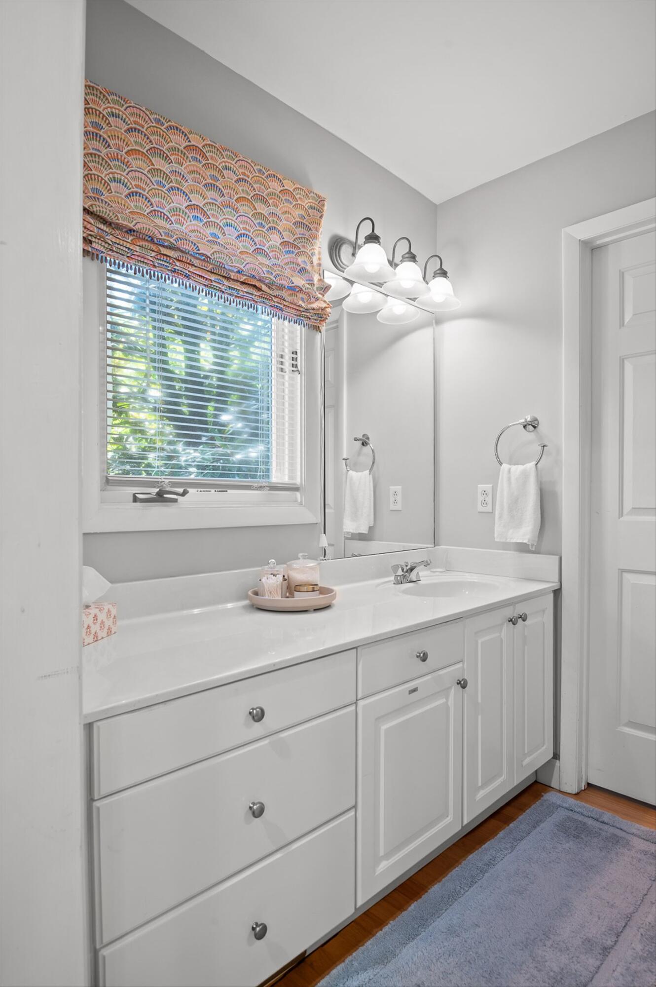 Signal Mountain, Tennessee 37377, United States, 6 Bedrooms Bedrooms, ,5 BathroomsBathrooms,Residential,Active,165755