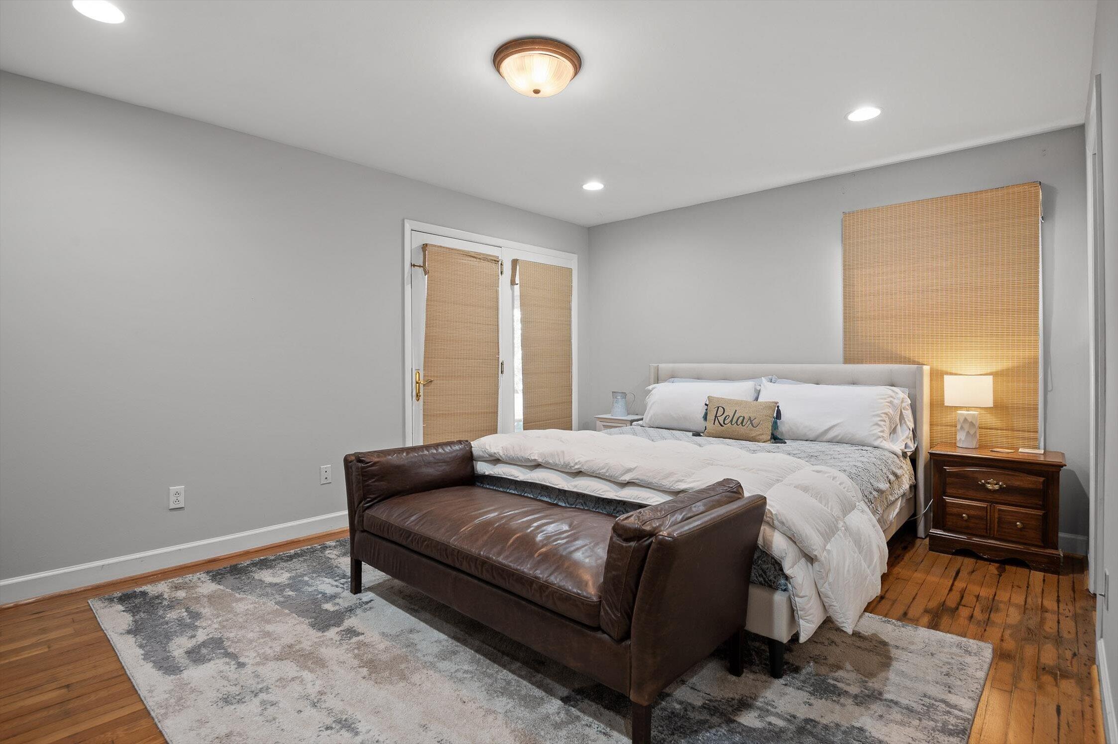 Signal Mountain, Tennessee 37377, United States, 6 Bedrooms Bedrooms, ,5 BathroomsBathrooms,Residential,Active,165755