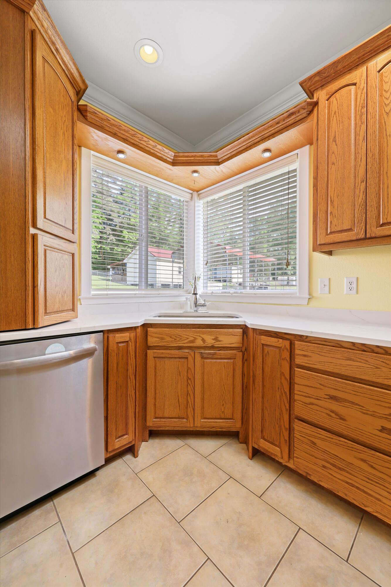 9607 Old Dallas Hollow Road, Soddy Daisy, Tennessee image 11