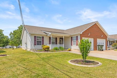 Photo of 470 Flagstone Drive, Rossville, GA 30741 (MLS # 1533330)
