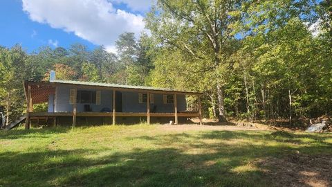 Photo of 47 Blue Berry Drive, Pikeville, TN 37367 (MLS # 1515180)