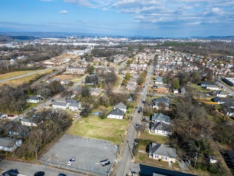 Tiny photo for 4024 Highland Avenue, Chattanooga, TN 37410 (MLS # 1527933)