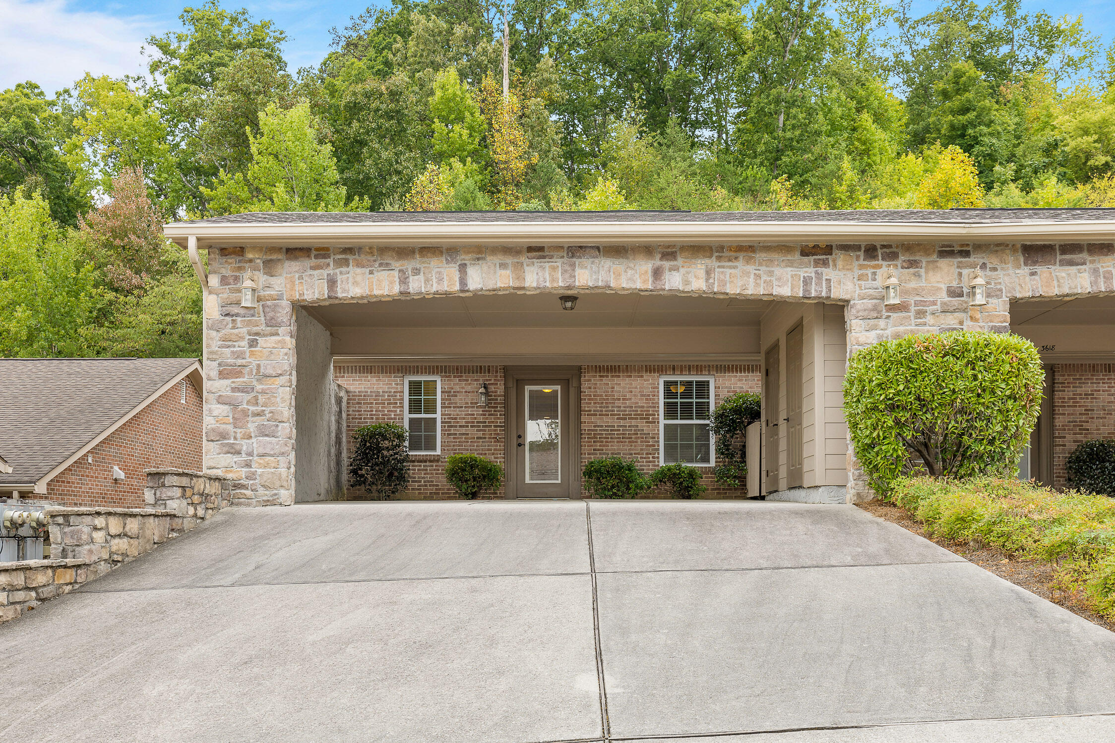 View Chattanooga, TN 37415 townhome