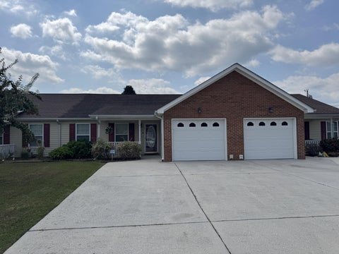 Townhouse For Sale - 72 Anchor Drive<br/> Rossville, GA 30741