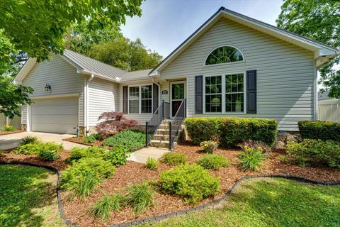 Photo of 4219 Brooklet Trail, Chattanooga, TN 37412 (MLS # 1534281)