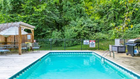 Tiny photo for 527 Winterview Lane, Chattanooga, TN 37409 (MLS # 1531152)