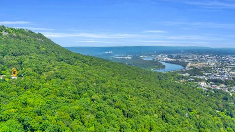 Tiny photo for 527 Winterview Lane, Chattanooga, TN 37409 (MLS # 1531152)