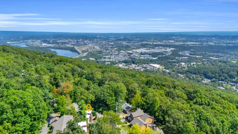 Tiny photo for 527 Winterview Lane, Chattanooga, TN 37409 (MLS # 1531152)