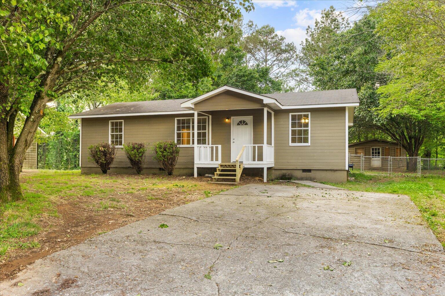 220 Overland Trail, Dalton, Georgia image 3