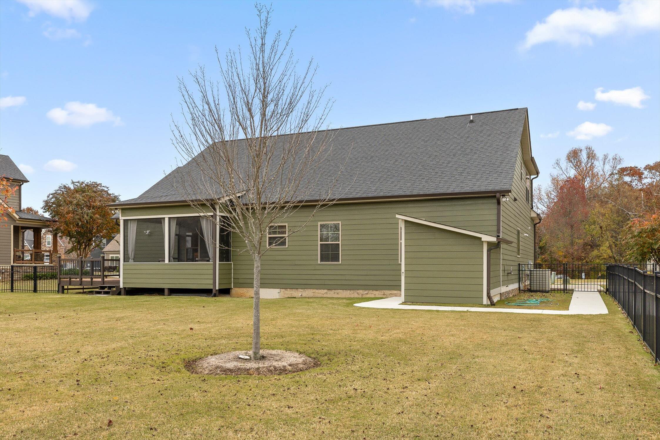 Ooltewah, Tennessee 37363, United States, 4 Bedrooms Bedrooms, ,3 BathroomsBathrooms,Residential,Coming Soon,241011