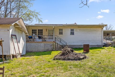 Tiny photo for 721 Claire Street, Rossville, GA 30741 (MLS # 1530512)