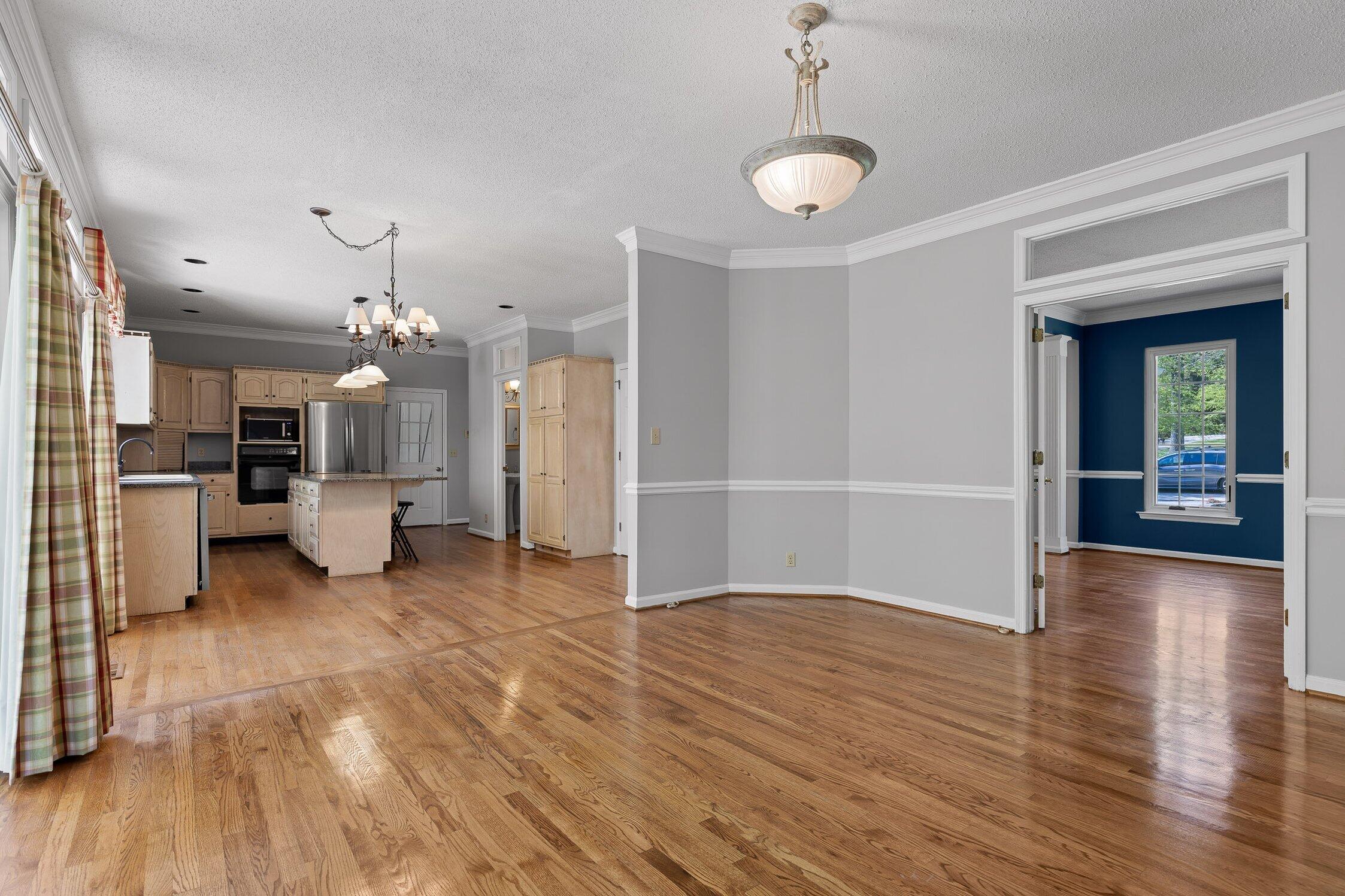 323 Bluff View Avenue, Signal Mountain, Tennessee image 9