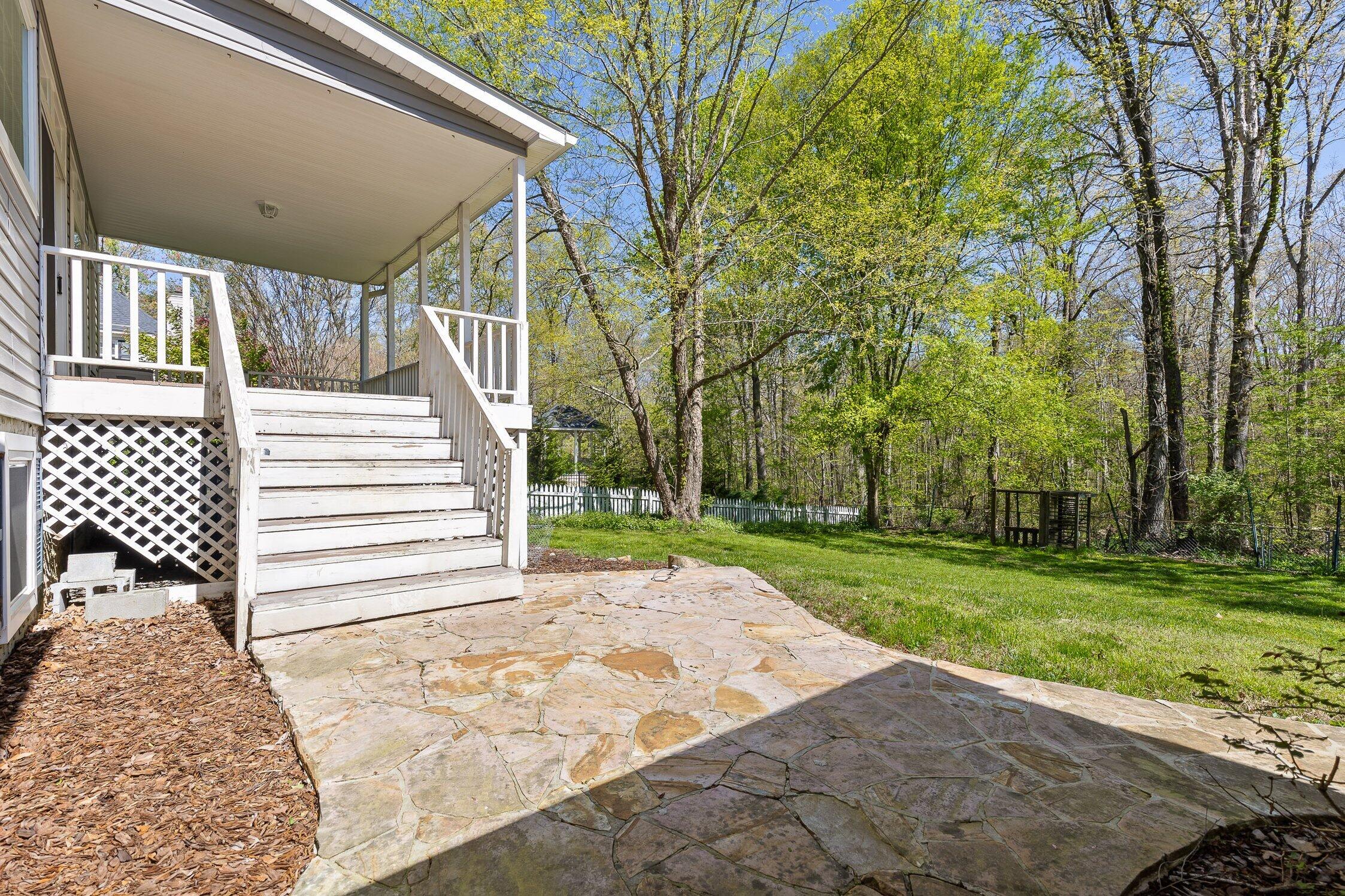 323 Bluff View Avenue, Signal Mountain, Tennessee image 36