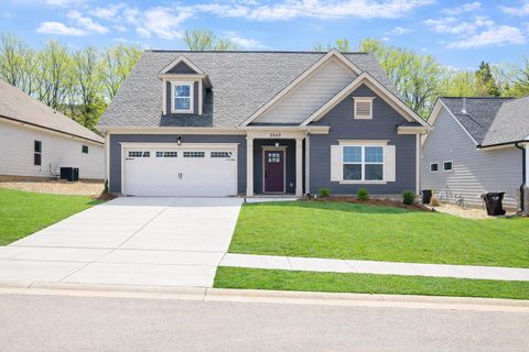 Apartment For Sale - 8942 Knolling Loop<br/> Ooltewah, TN 37363