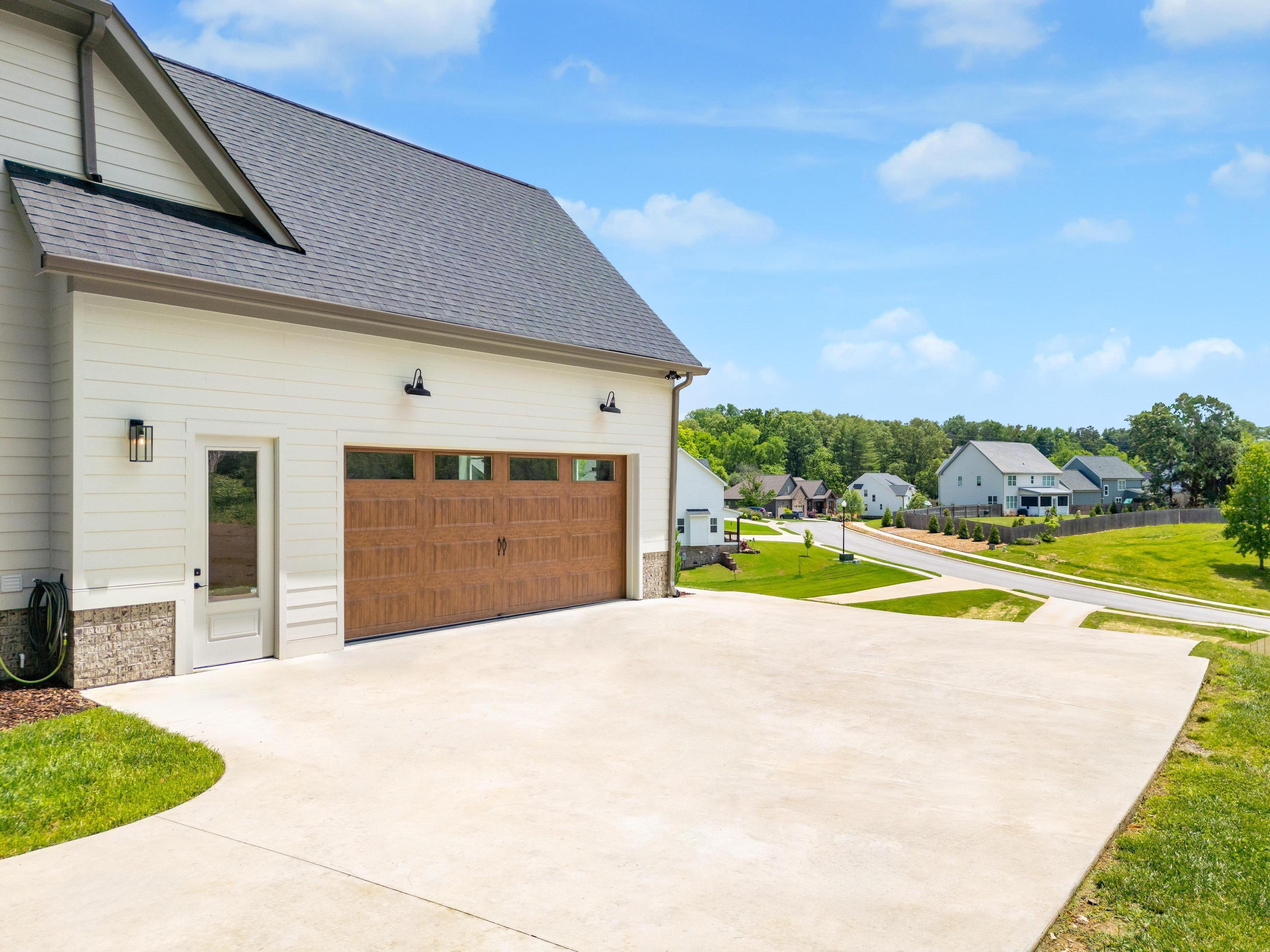 8685 Woodbury Acre Court, Harrison, Tennessee image 4