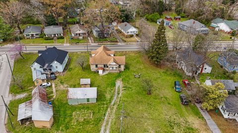 Tiny photo for 5720 Saint Elmo Avenue, Chattanooga, TN 37409 (MLS # 1530768)