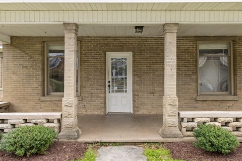 Tiny photo for 5720 Saint Elmo Avenue, Chattanooga, TN 37409 (MLS # 1530768)