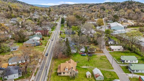 Tiny photo for 5720 Saint Elmo Avenue, Chattanooga, TN 37409 (MLS # 1530768)