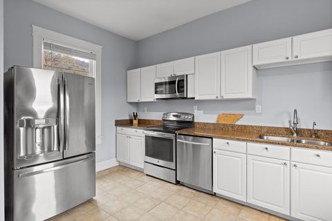 Tiny photo for 5720 Saint Elmo Avenue, Chattanooga, TN 37409 (MLS # 1530768)