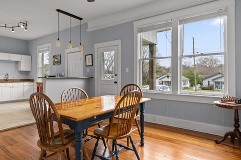 Tiny photo for 5720 Saint Elmo Avenue, Chattanooga, TN 37409 (MLS # 1530768)