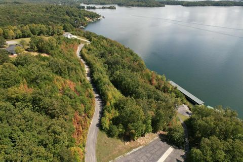 Photo of 200 Waterside Way, Spring City, TN 37381 (MLS # 1521502)