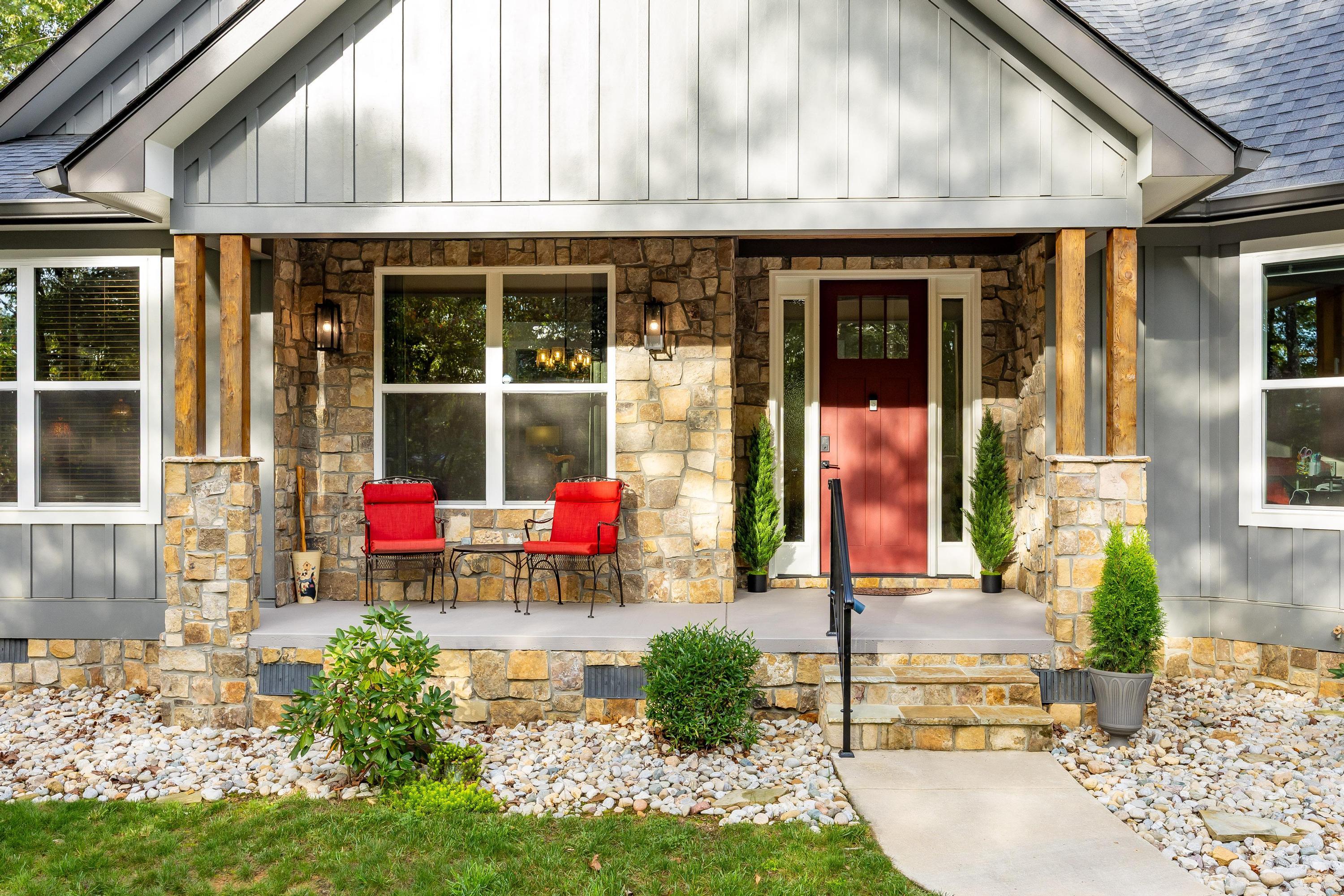 2121 Endless Oak Trail