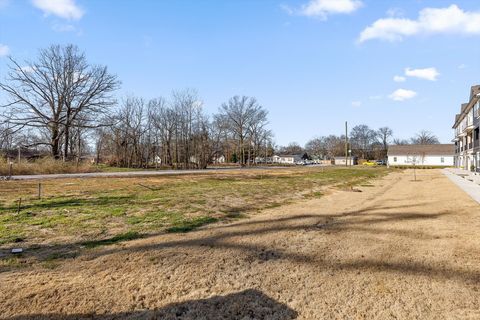 Photo of 0 Mari Circle, Chattanooga, TN 37404 (MLS # 1527238)