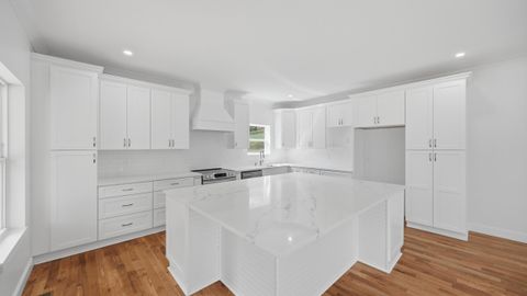 Photo of 930 Lullwater Road, Red Bank, TN 37415 (MLS # 1530148)