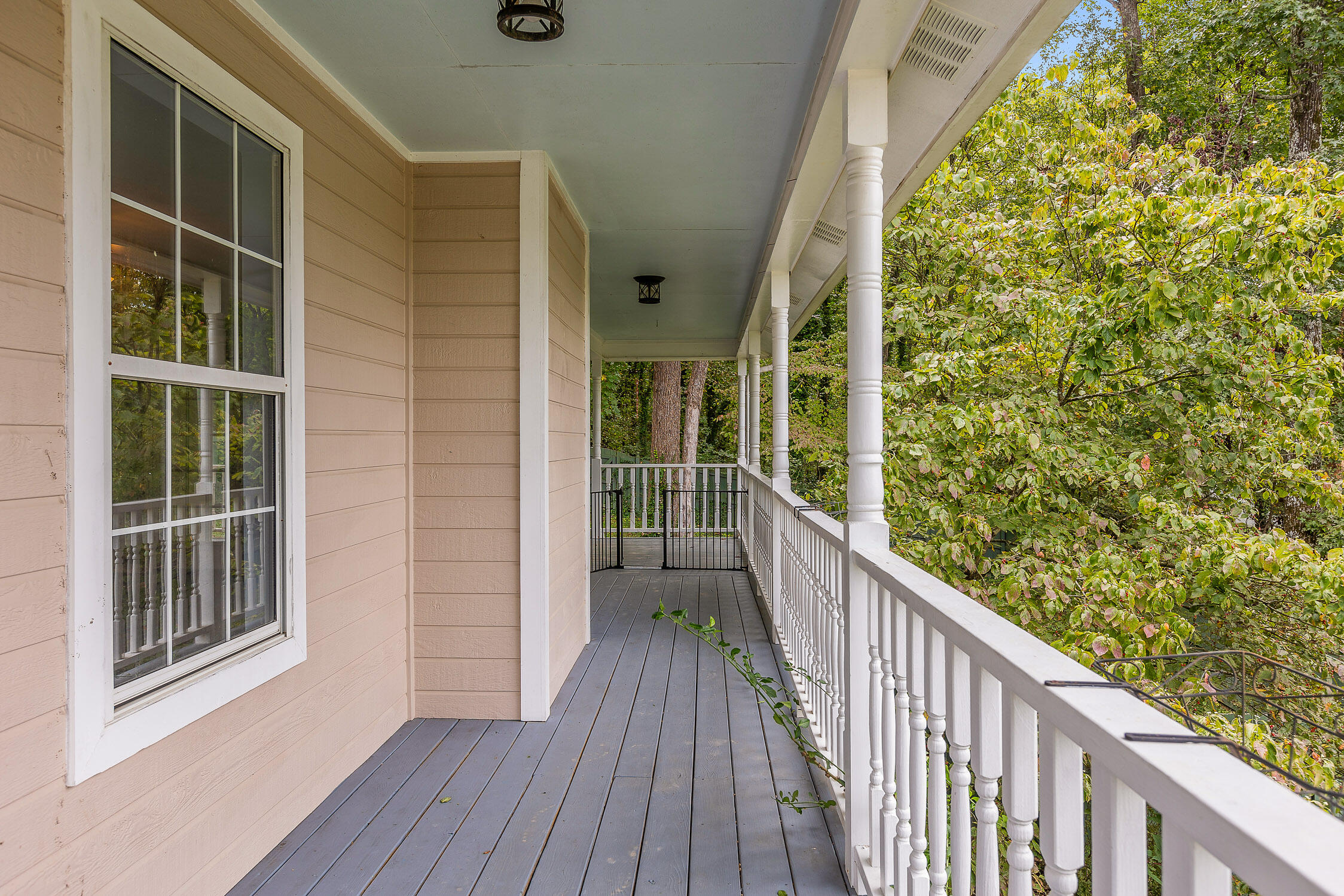 Ringgold, Georgia 30736, United States, 3 Bedrooms Bedrooms, ,3 BathroomsBathrooms,Residential,Active,40666