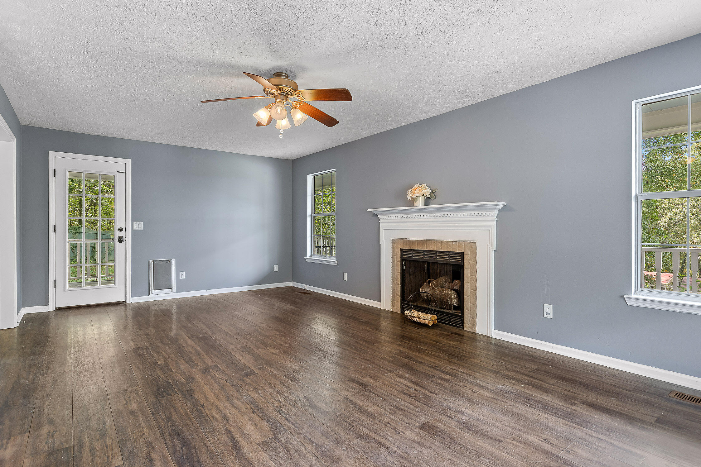 Ringgold, Georgia 30736, United States, 3 Bedrooms Bedrooms, ,3 BathroomsBathrooms,Residential,Active,40666