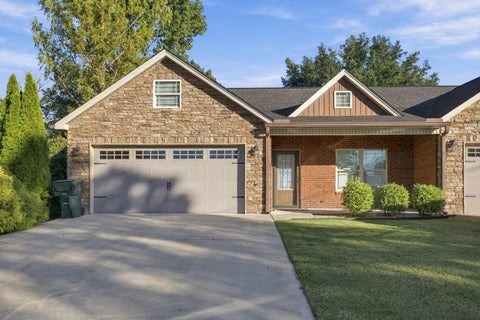 Photo of 176 Guyler Street, Ringgold, GA 30736 (MLS # 1544985)