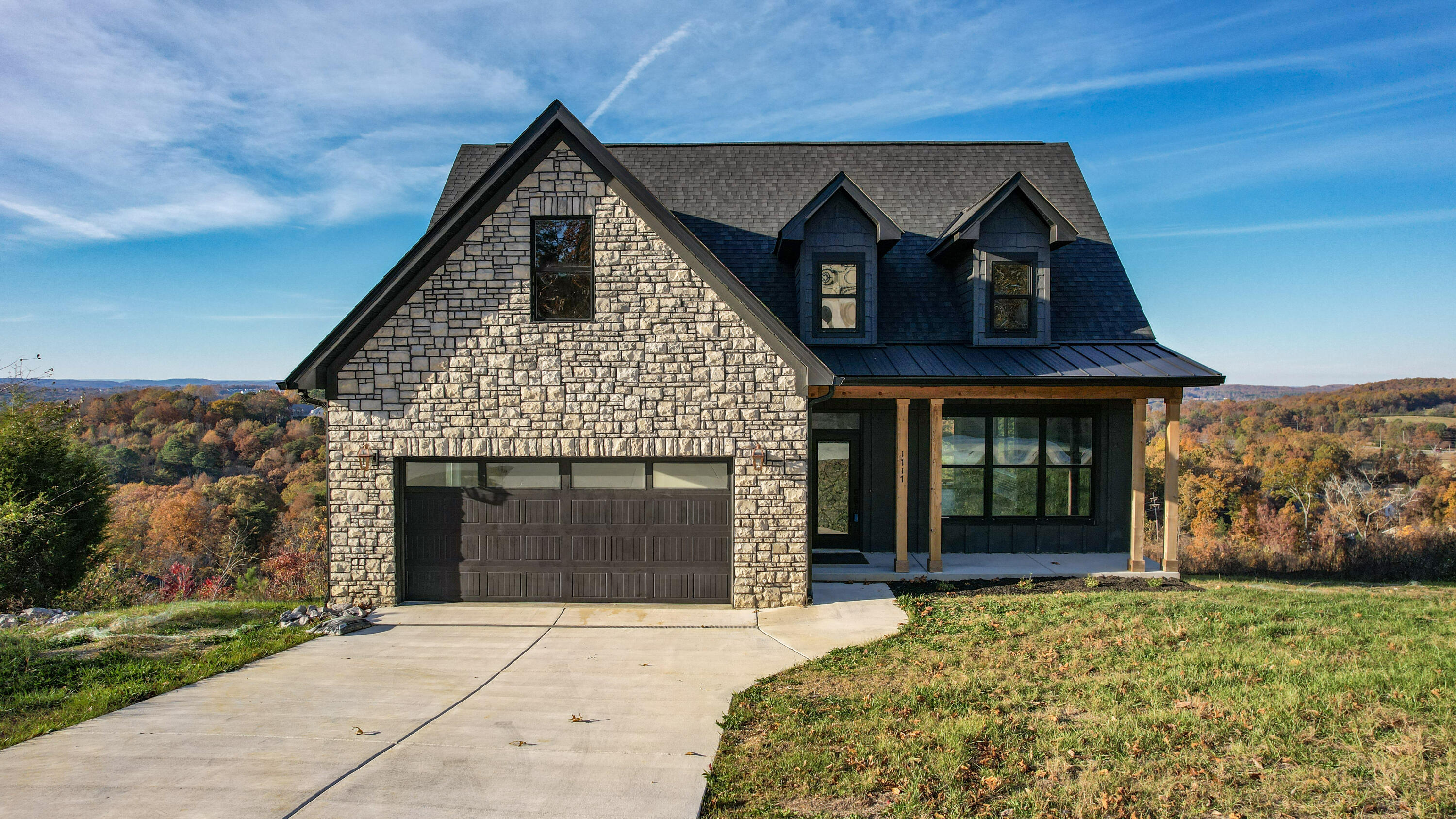 1117 Cottage Stone Lane NE