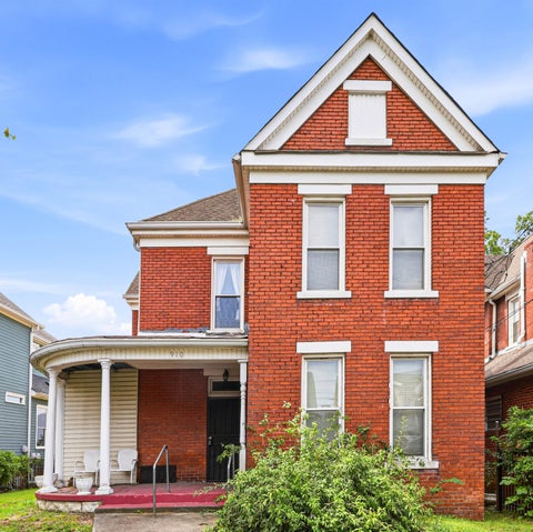 Multifamily For Sale - 910 E Martin Luther King Boulevard<br/> Chattanooga, TN 37403