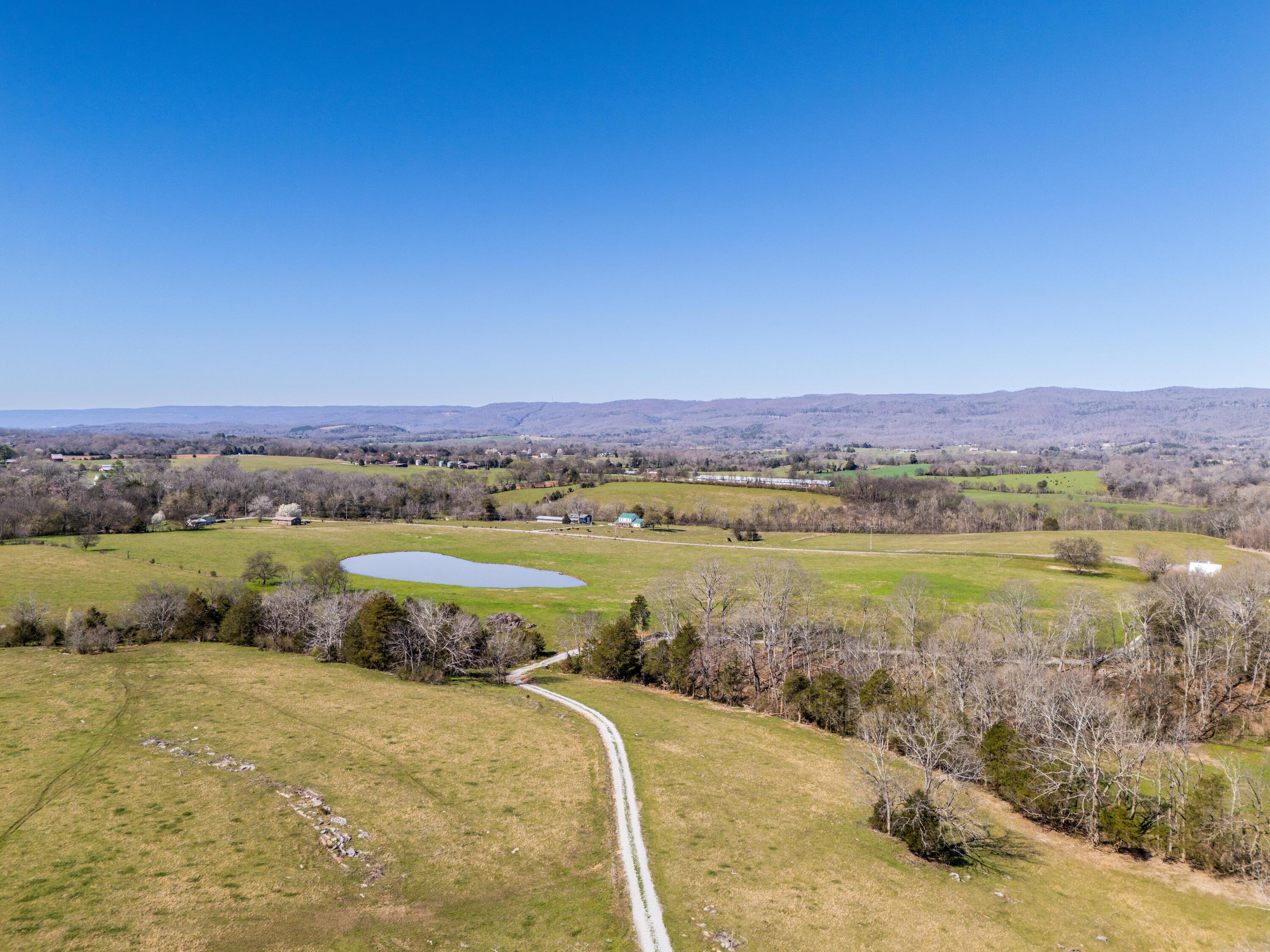 7778 Upper East Valley Road, Pikeville, Tennessee image 20