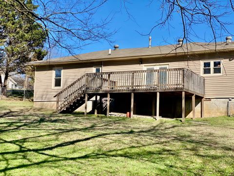 Tiny photo for 3412 Roberts Road, Chattanooga, TN 37416 (MLS # 1526563)