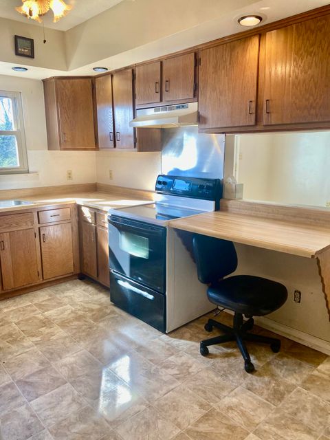 Tiny photo for 3412 Roberts Road, Chattanooga, TN 37416 (MLS # 1526563)