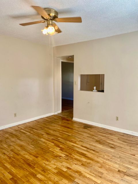 Tiny photo for 3412 Roberts Road, Chattanooga, TN 37416 (MLS # 1526563)