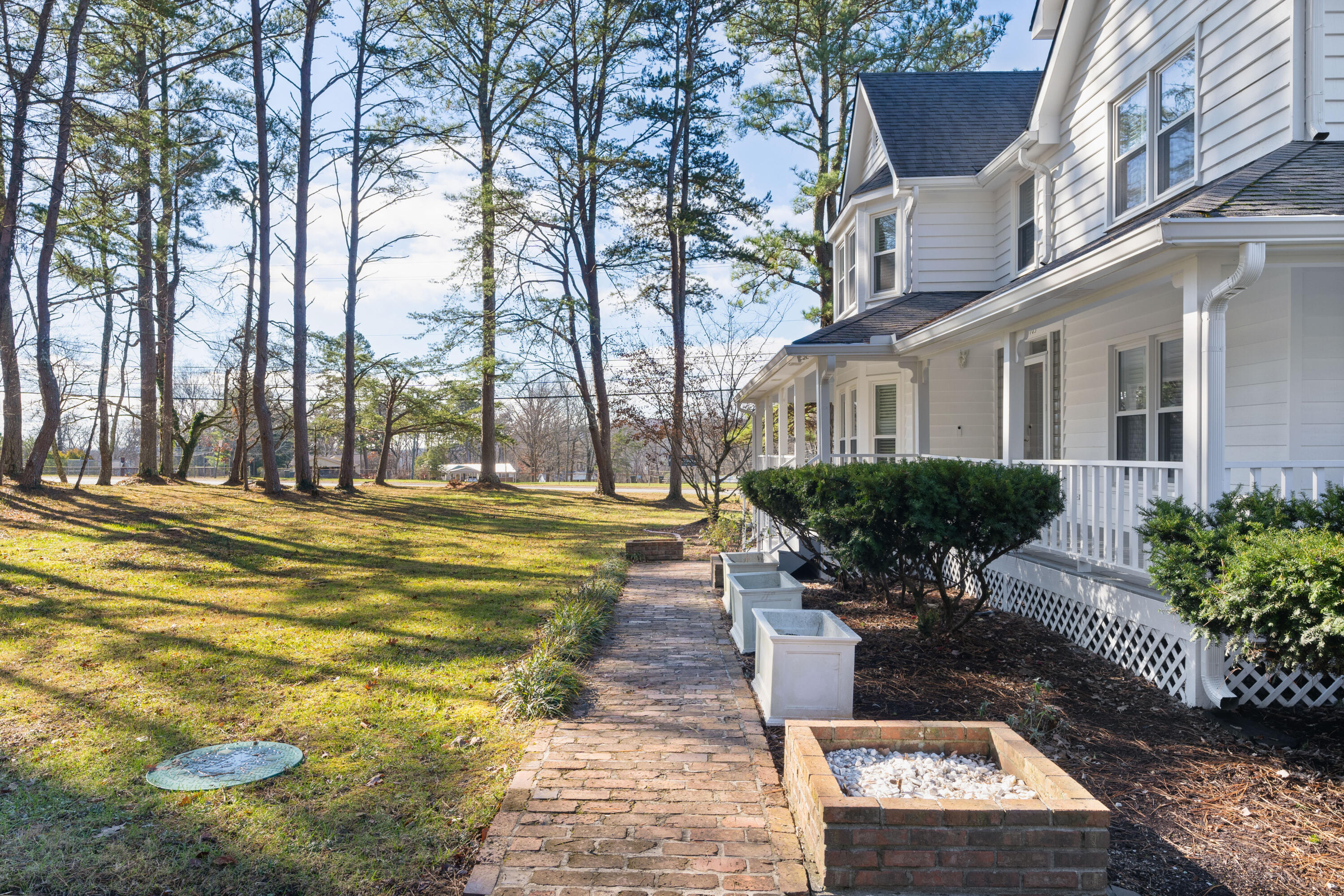 703 Hathaway Drive, Signal Mountain, Tennessee image 50